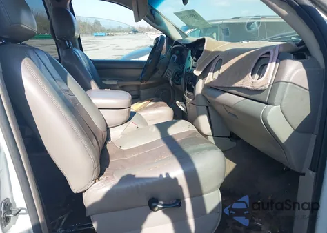 2002 Dodge Ram 1500 St z USA, uszkodzony, nr VIN 3D7HA18N82G206547